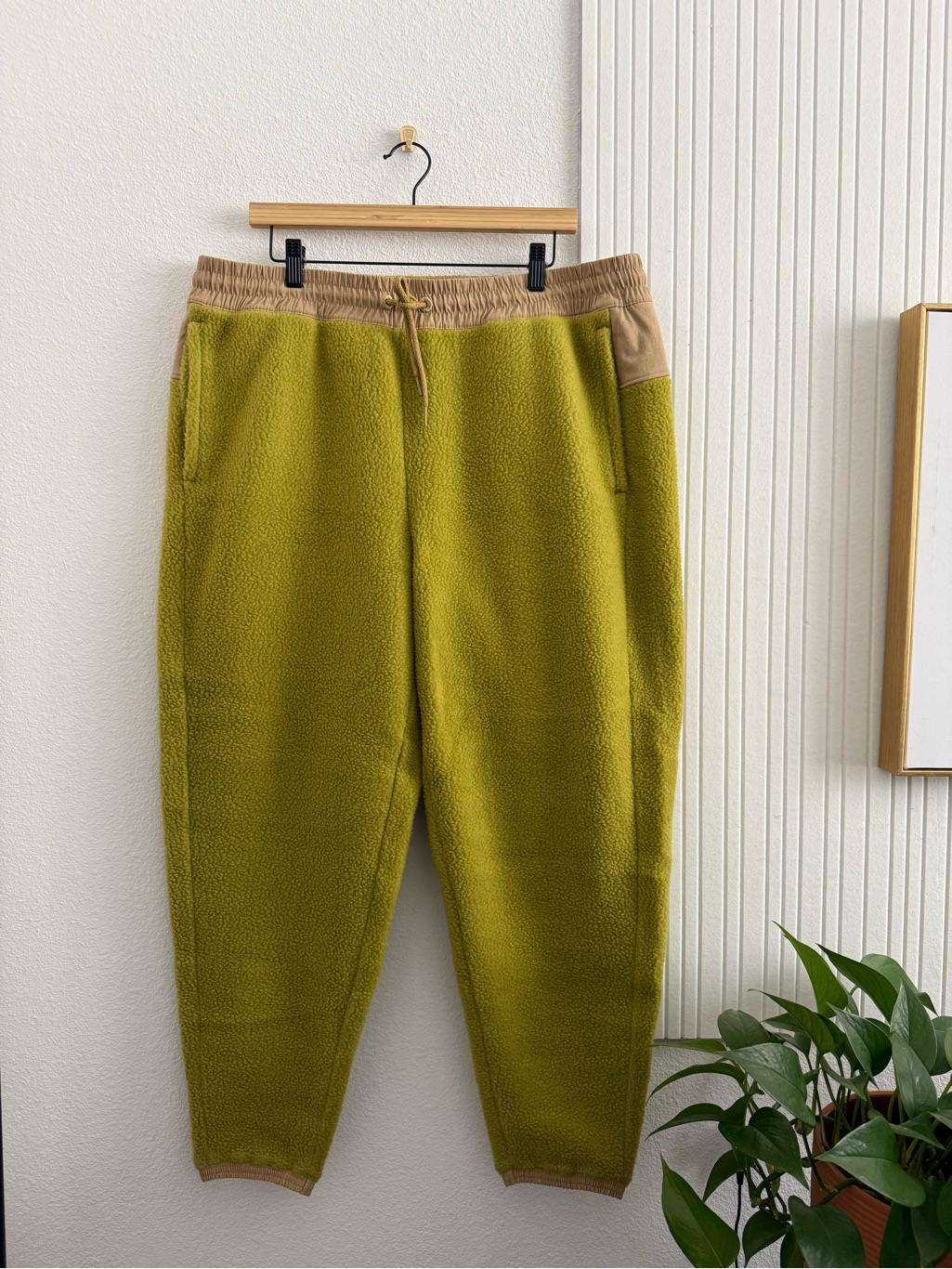 Allbirds Hazy Lime Fluff Fleece Sweatpants Joggers